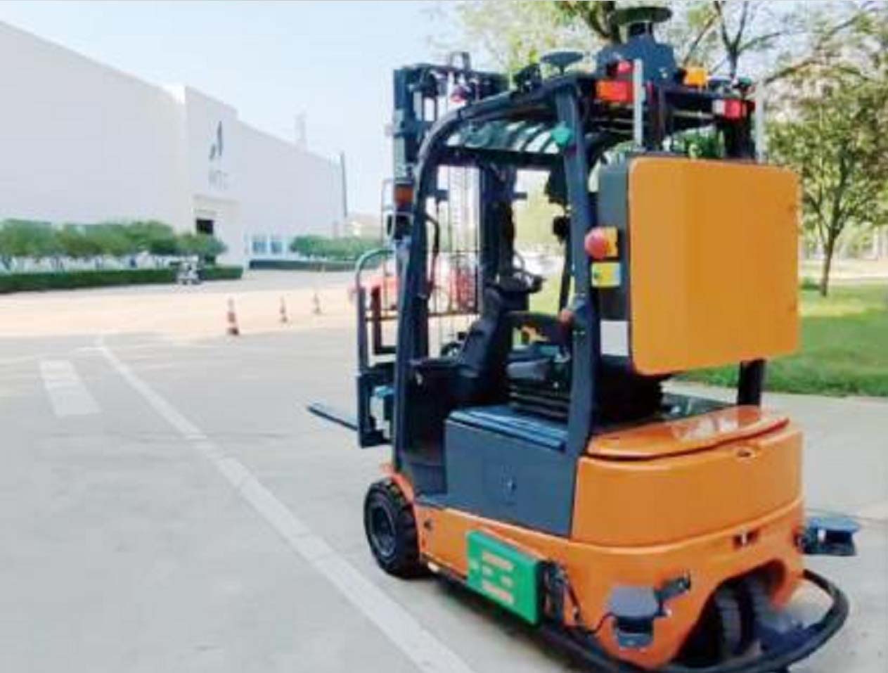 Unmanned Forklift