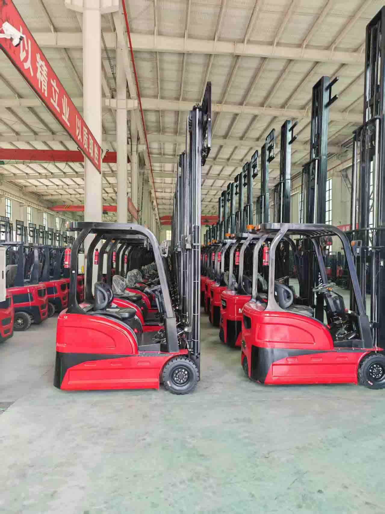 three wheeled forklift three wheeled forklift